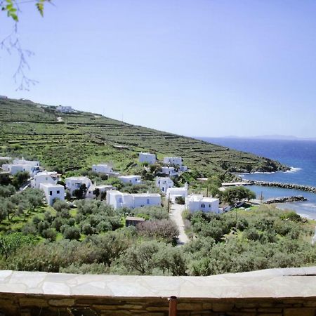 Cozy Guesthouse - Agios Romanos Екстер'єр фото