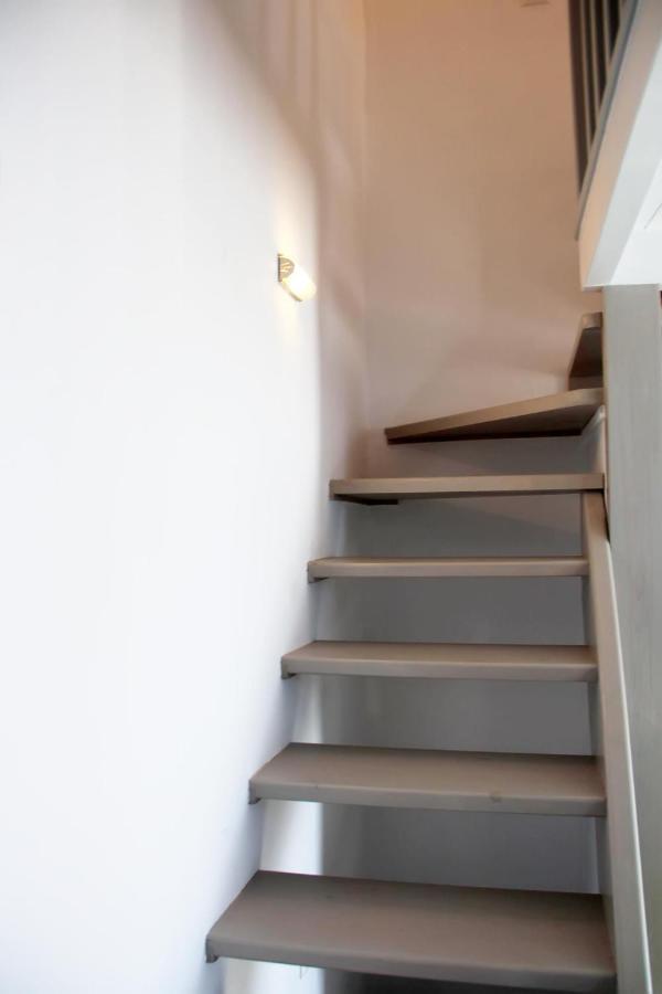 Cozy Guesthouse - Agios Romanos Екстер'єр фото