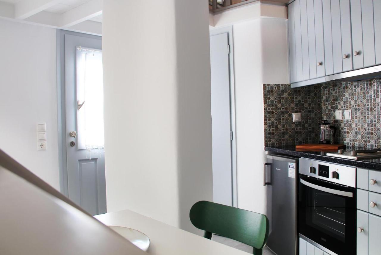 Cozy Guesthouse - Agios Romanos Екстер'єр фото