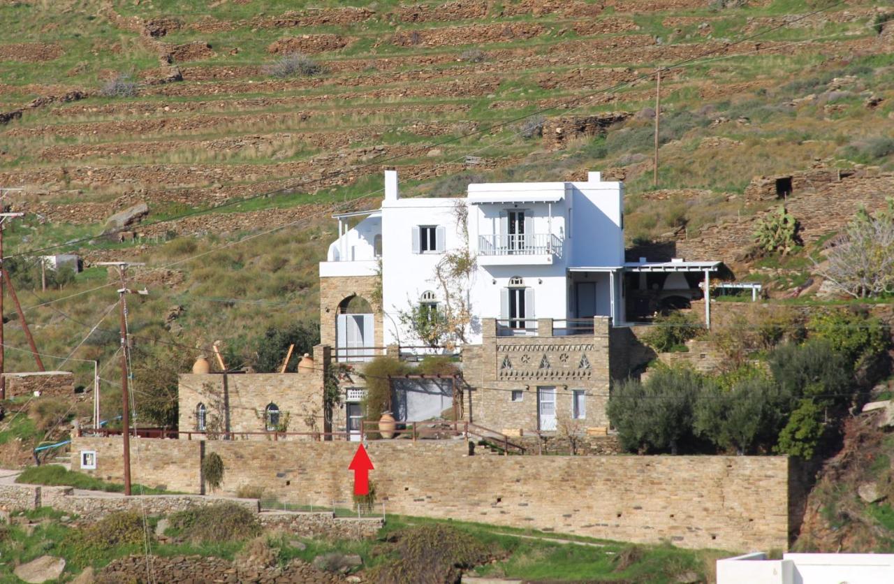 Cozy Guesthouse - Agios Romanos Екстер'єр фото